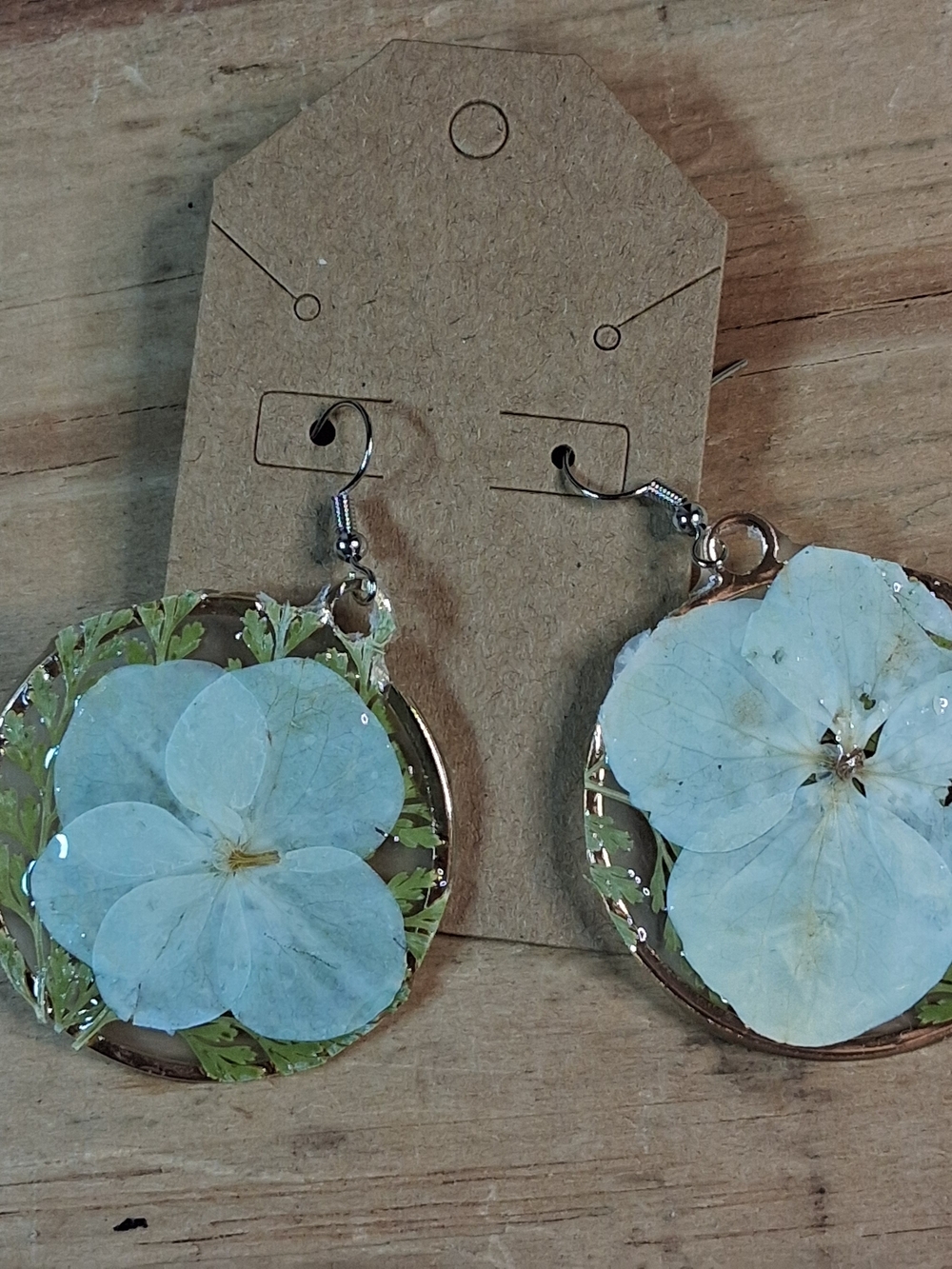 Handcrafted White Hydrangea Resin Drop Earrings- Round Resin Floral Earrings
